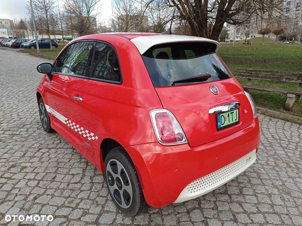 Fiat 500 (RED) - 7