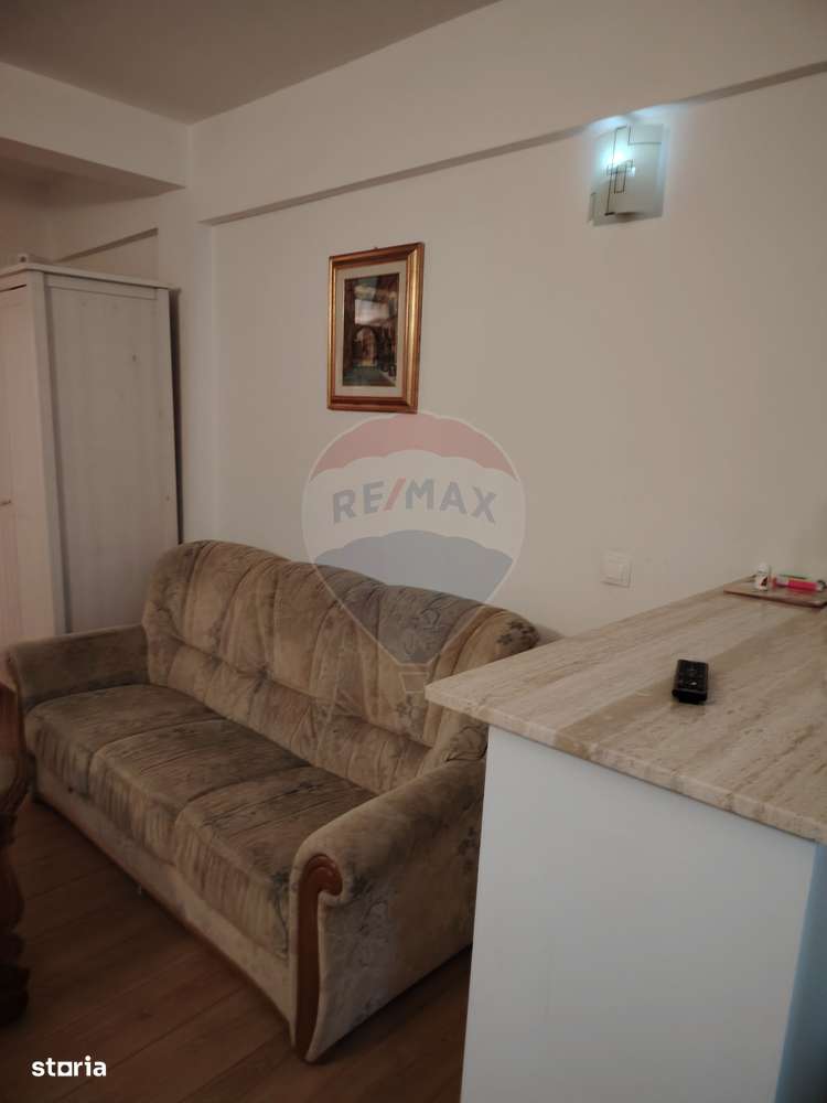 Garsoniera zona ultracentrala  de închiriat - Imagine principală: 4/6