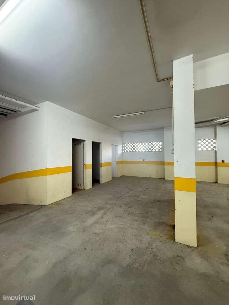 Garagem  Venda em Vale de Santarém,Santarém-13