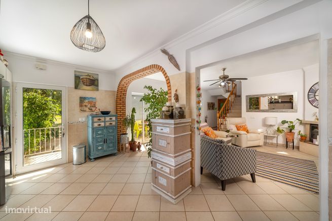 Moradia Isolada T3 com Jardim e Garagem em Bernardinheiro, Tavira-8