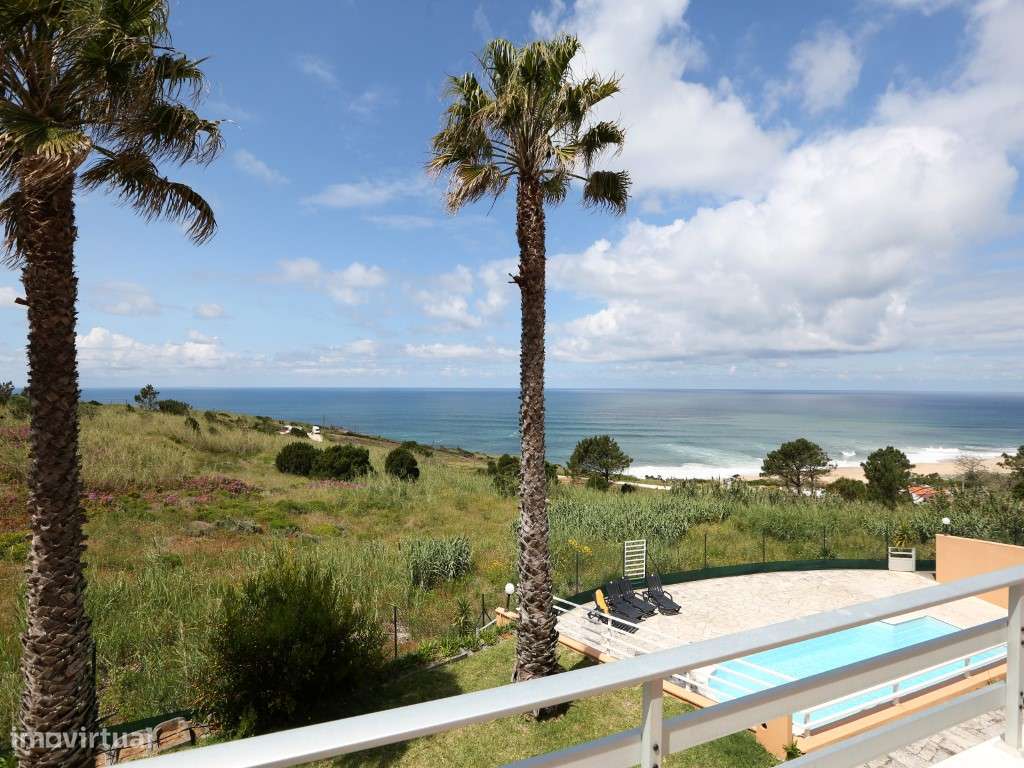 Moradia T3 em condomínio com piscina com a melhor vista para a Prai...-36