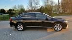 Volkswagen Passat 2.0 TDI EVO Elegance DSG - 3