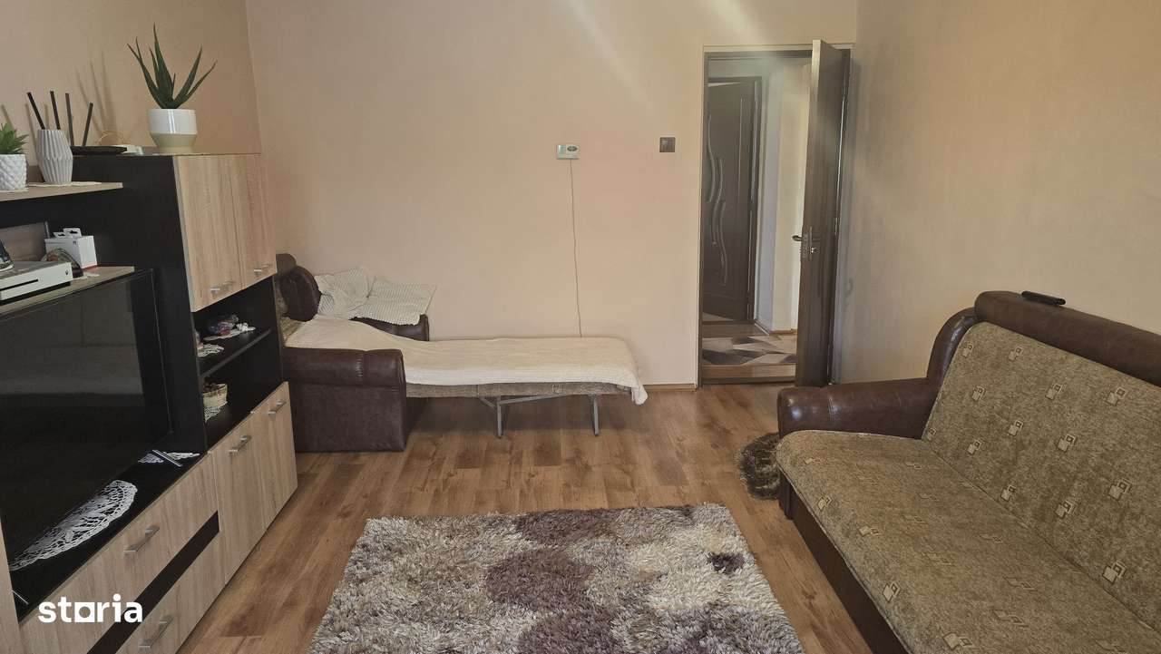 Vand apartament 2 camere decomandat, Deva, zona Liliacului, 49 mp - Imagine principală: 3/13