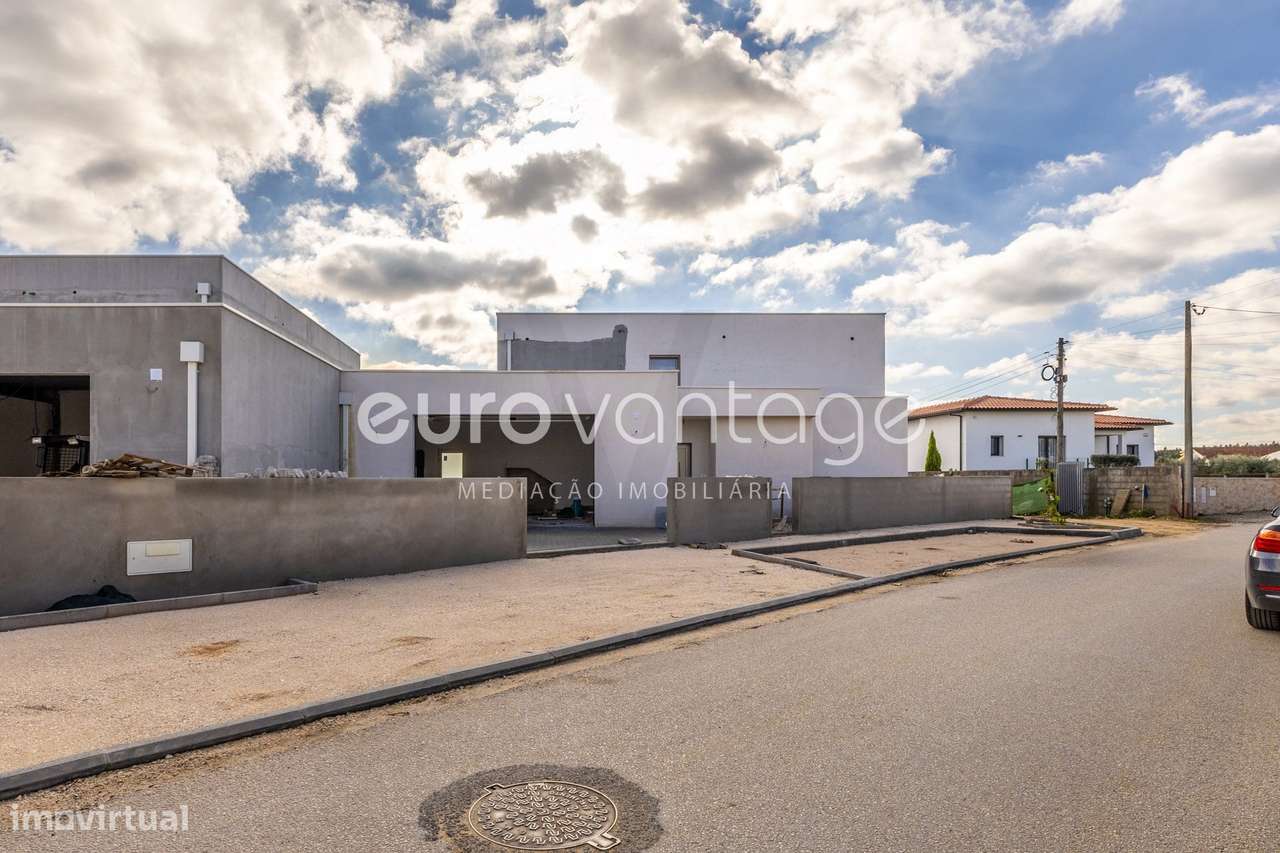 Moradia T4 | Nova | Jardoeira – Batalha-43