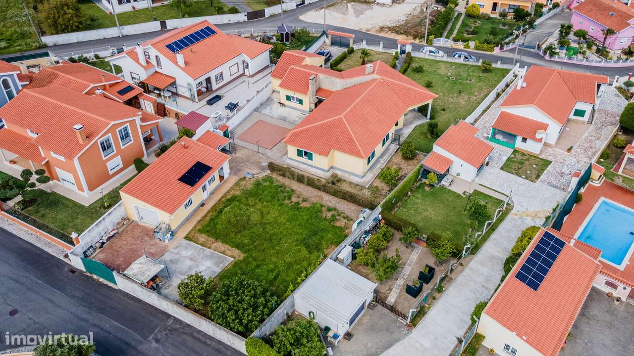 Moradia T4 térrea com lote de 1.600m2-30
