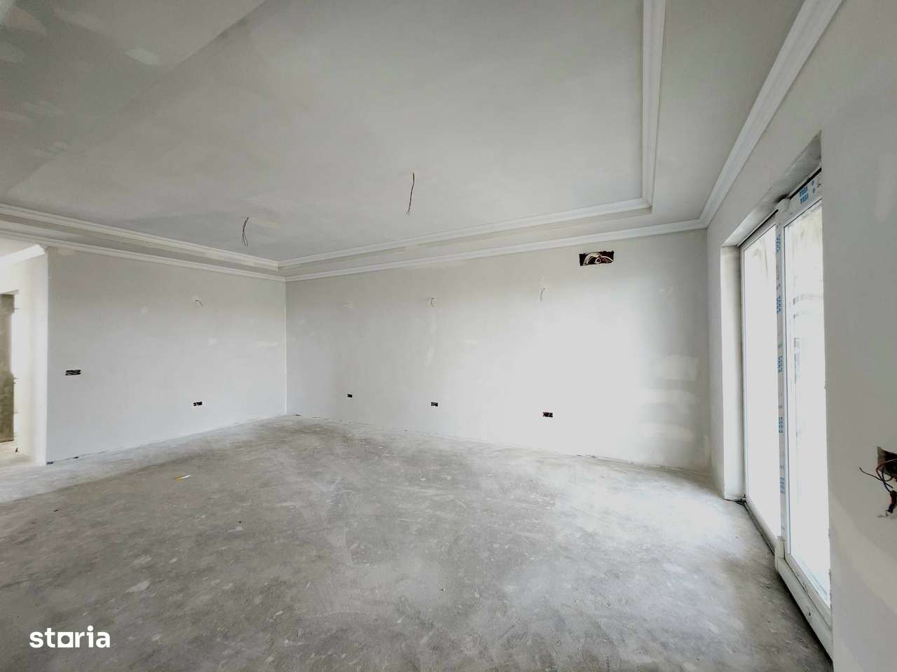 Duplex 125mp-inainte de calea ferata-Sacalaz - Imagine principală: 5/9