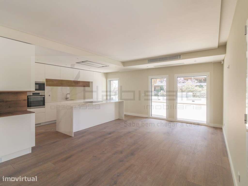 T3 + 1 com terraço, nas Colinas do Cruzeiro! - Grande imagem: 4/33