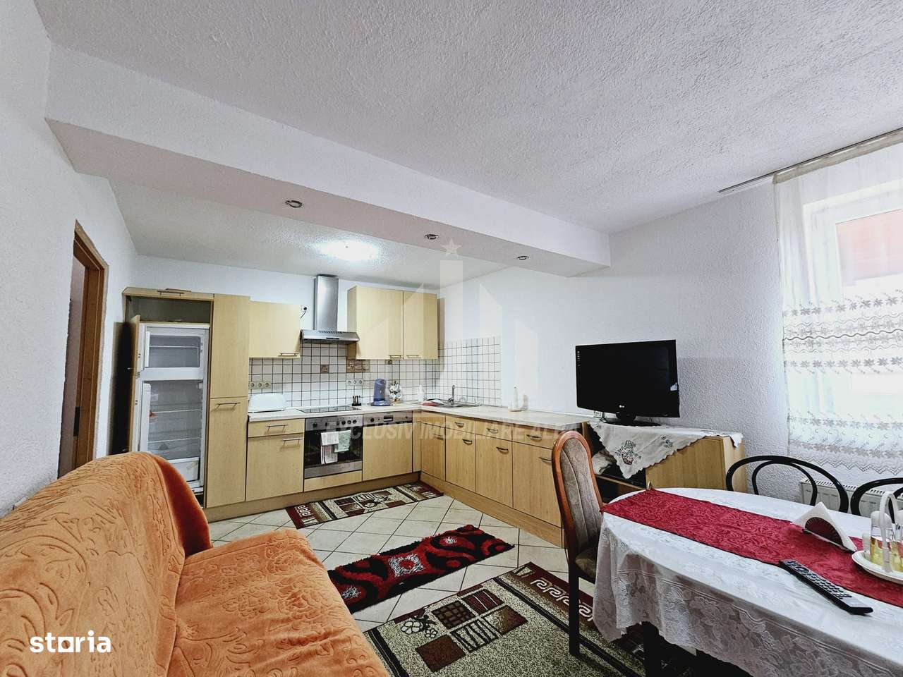 Casa tip duplex de inchiriat, Barabant - Imagine principală: 2/6