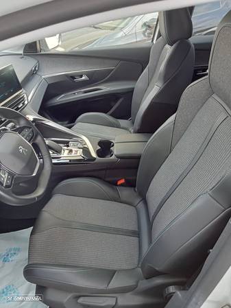 Peugeot 3008 1.6 Hybrid Allure Pack e-EAT8 - 14