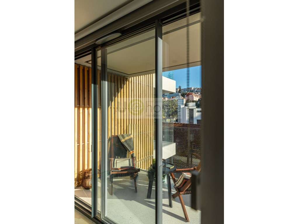 Estúdio em condomínio com piscina na avenida da Liberdade-25