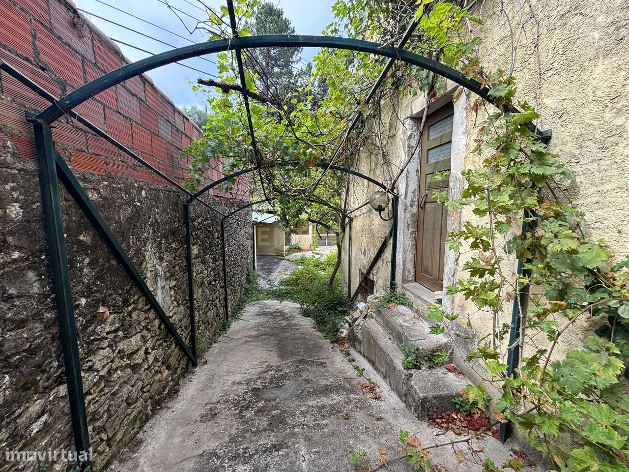 Moradia para Recuperação em Maceira - Leiria - Grande imagem: 2/20