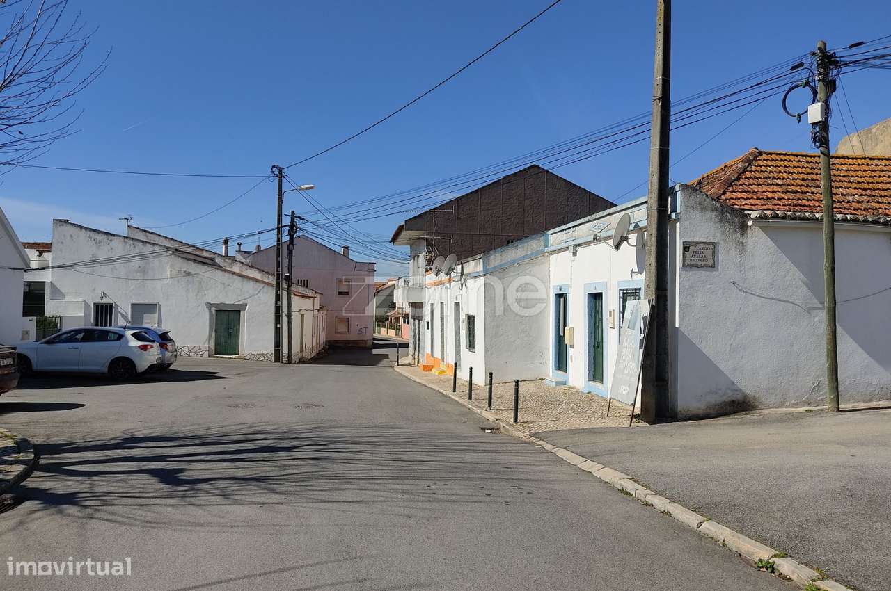 Moradias e terreno a venda. Oportunidade de investimento-4