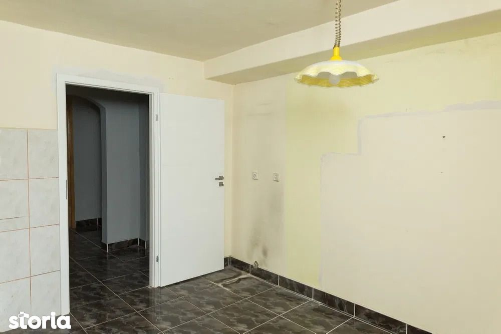 Apartament cu 4 camere de vânzare în Marasti