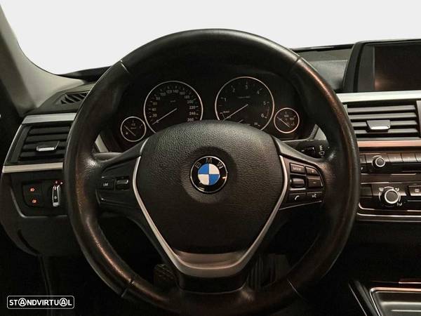 BMW 318 d Touring Line Luxury - 11