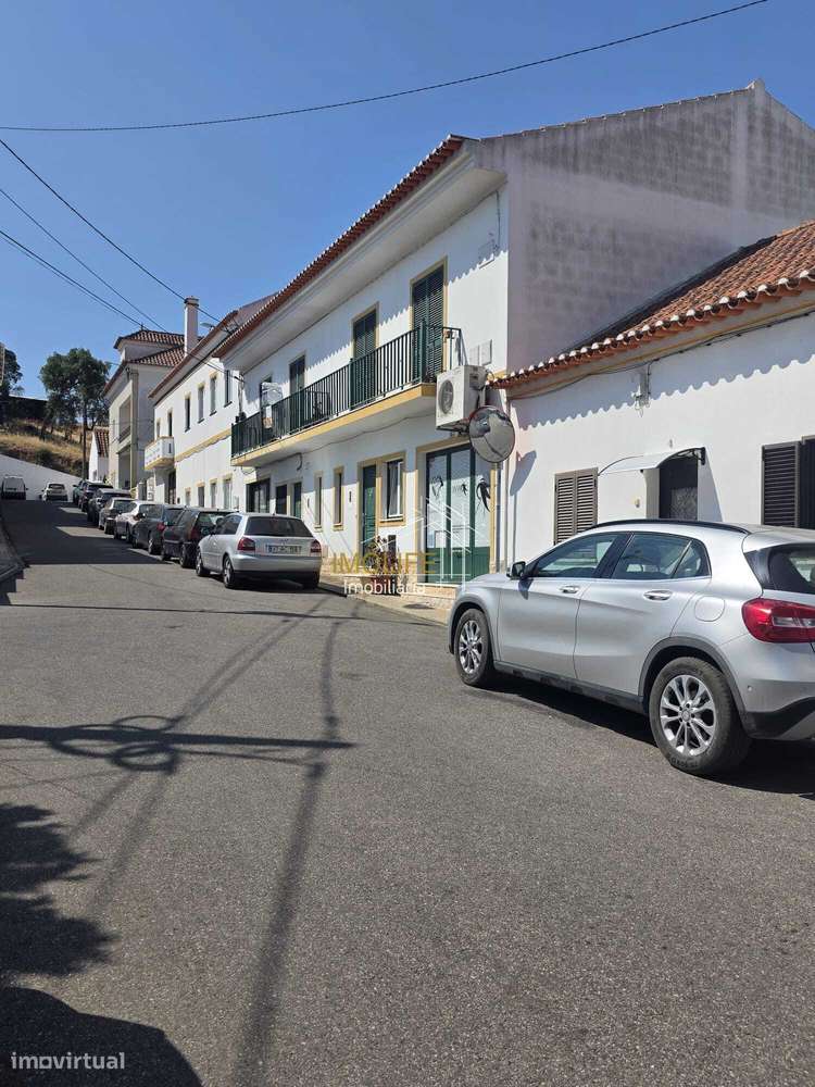 Apartamento T2 Luminoso em Montargil-33