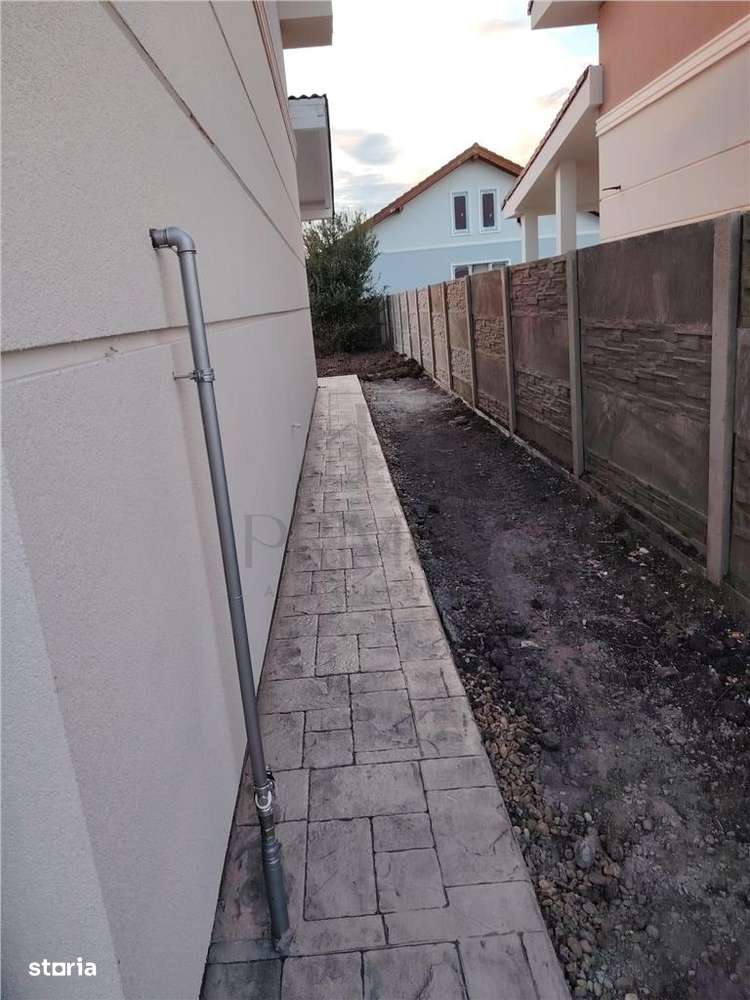 Duplex toate utilitatile - zona excelenta - personalizare interioara - Imagine principală: 3/12