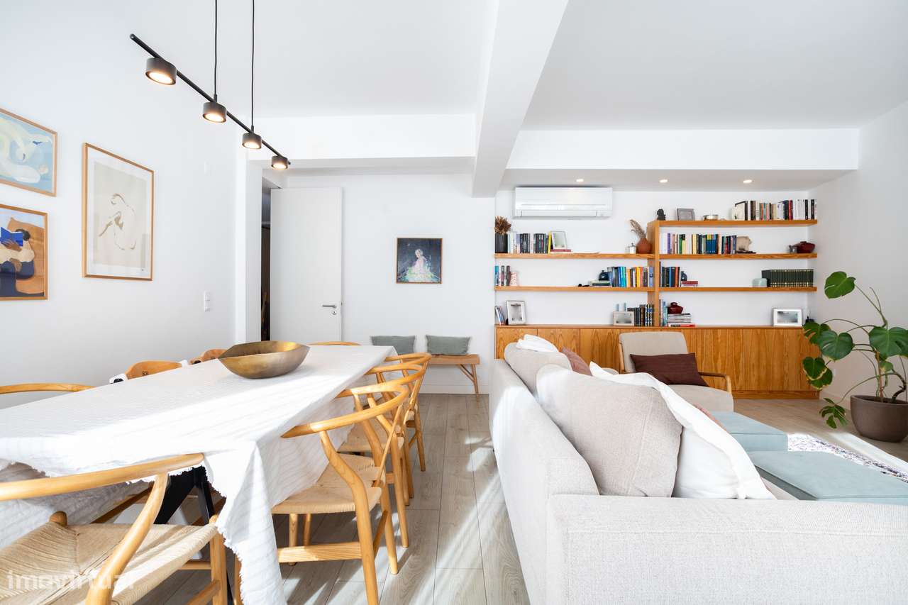 Apartamento T3 Remodelado com Master Suite e Estacionamento – Amoreira - Grande imagem: 4/43