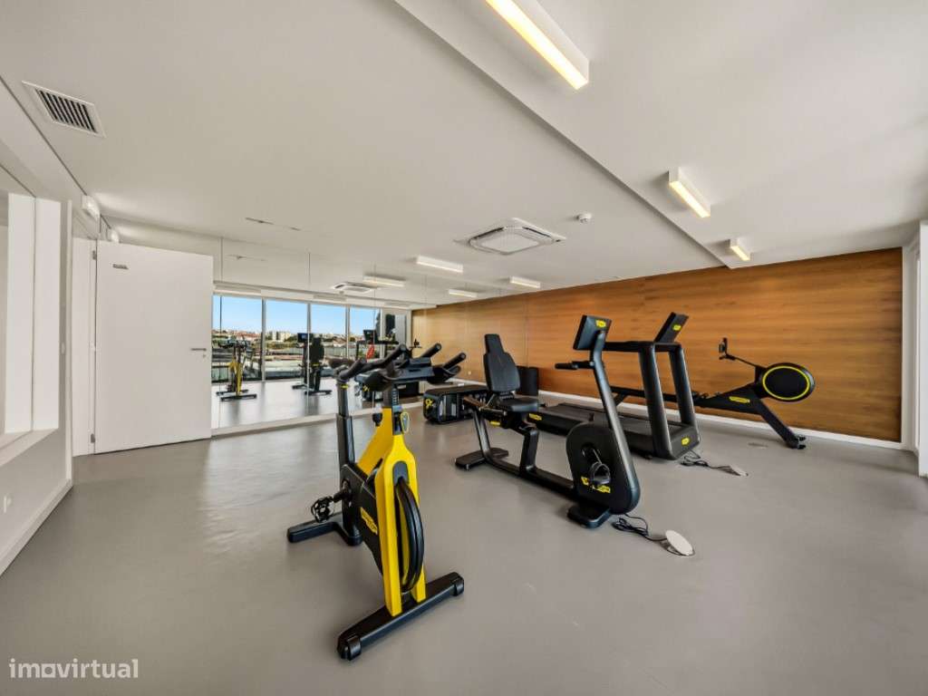 Apartamento T2 em Condomínio Privado com Piscina e Ginásio - Colina...-28