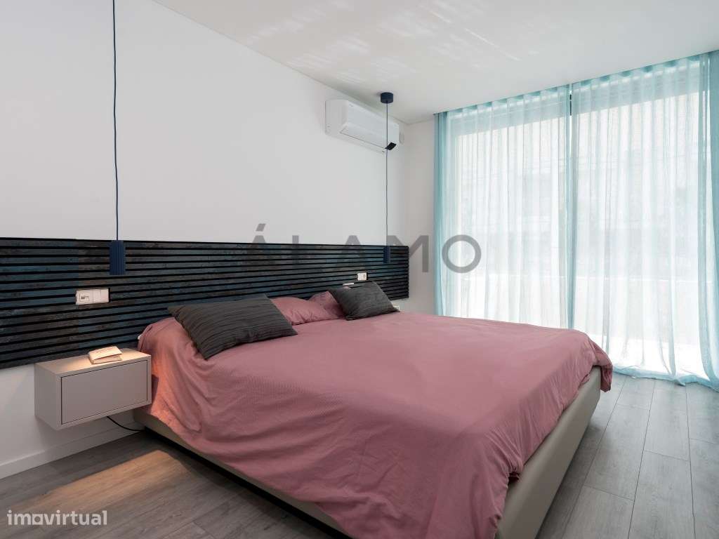 Apartamento T1 em empreendimento de luxo na Marina de Olhão-10