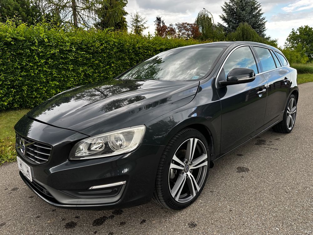 Volvo V60 I 2014