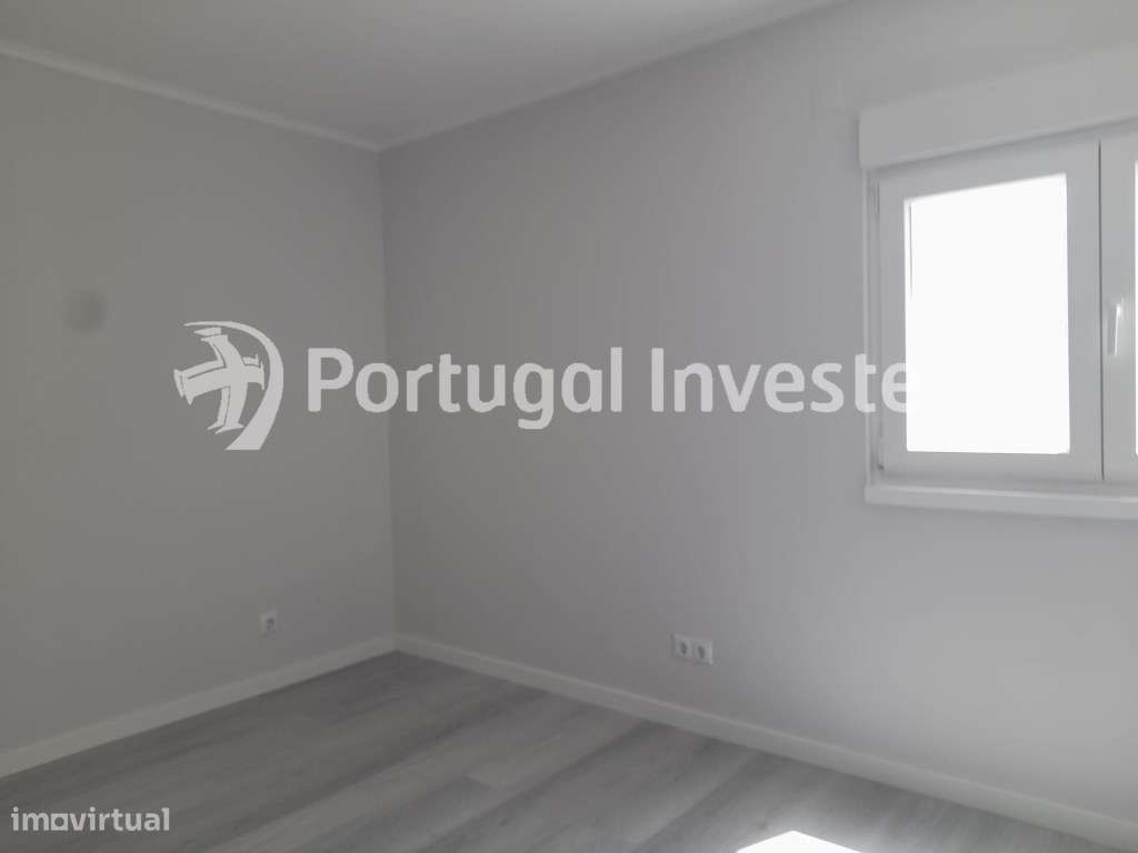 Apartamento T3 totalmente remodelado e equipado - Laranjeiro-8