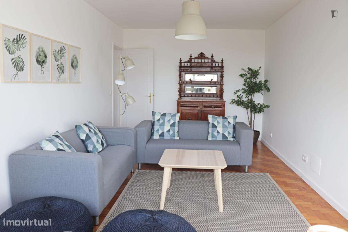 Quarto - localizado em Carcavelos Lisbon - Grande imagem: 4/22