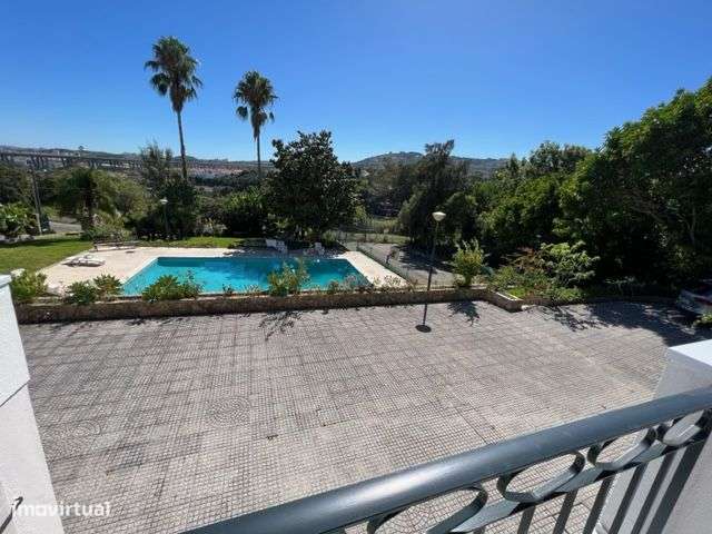 Excelente Moradia c/Piscina, Ringue desportivo, Garagem - Grande imagem: 4/60