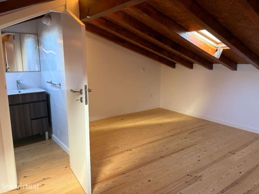 Apartamento T2 duplex novo-10