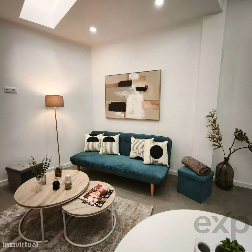 T3 Totalmente Remodelado com Suíte e Closet na Penha de França-2