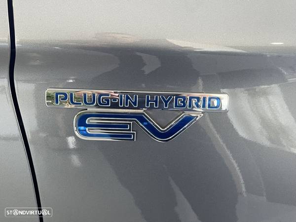 Mitsubishi Outlander 2.4 PHEV Instyle - 23