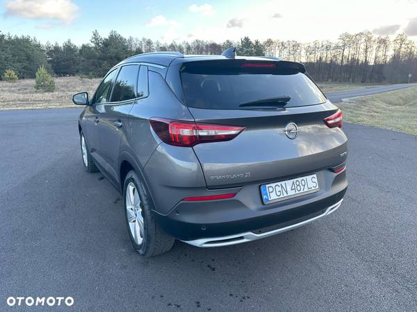 Opel Grandland X 1.2 T GPF Design&Tech S&S - 7