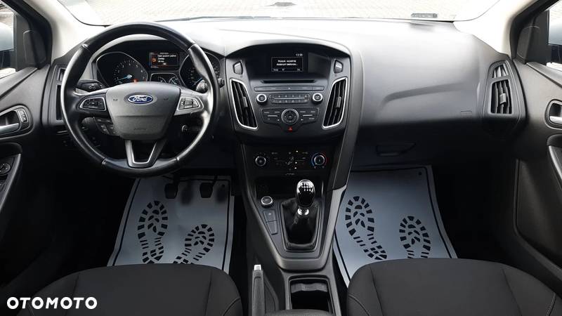 Ford Focus 1.5 EcoBoost Trend Edition Business - 9