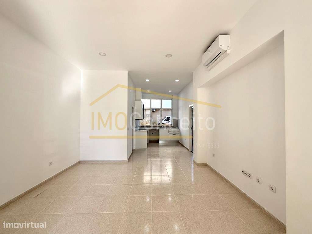 Apartamento T2 ( rés-do-chão) NOVO - Torres Novas - Grande imagem: 3/12