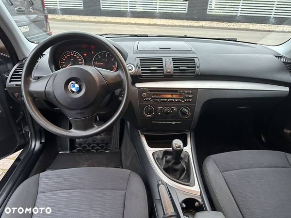 BMW Seria 1 116d DPF Edition Lifestyle - 16