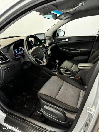 Hyundai Tucson 1.6 CRDI 4WD 6MT Style - 36
