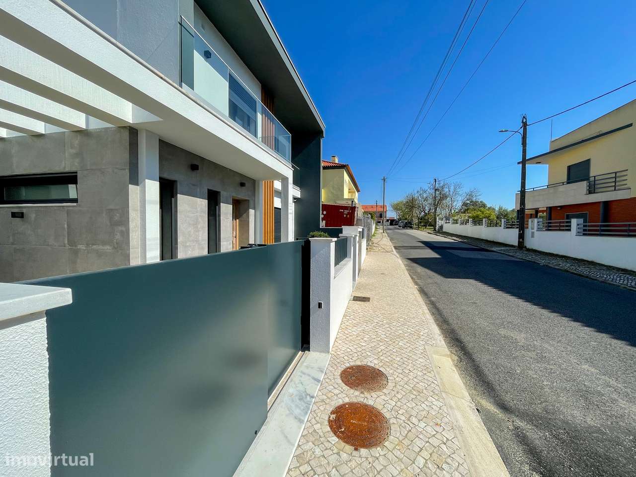 Moradia T4 com Piscina - Santa Iria de Azoia (Bairro da Salvação)-58