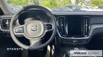 Volvo V60 Cross Country - 14