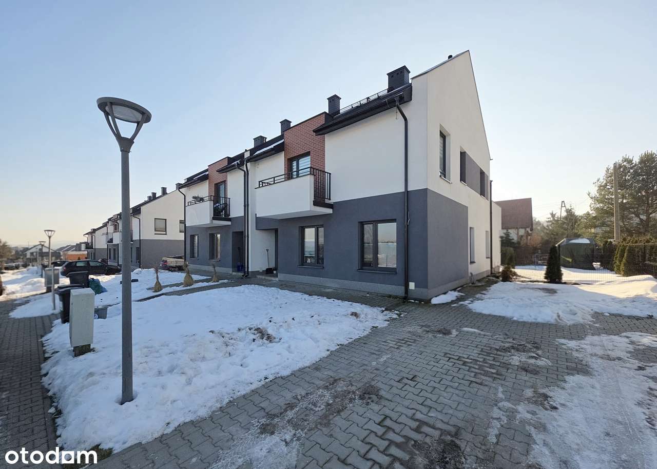 Powierzchnia całkowita 120m2 | Miejsce postojowe | Taras |-17