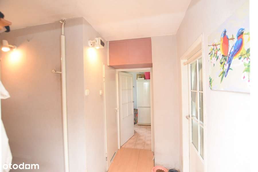 NA SPRZEDAŻ  2- POKOJOWE MIESZKANIE OSOBNA KUCHNIA-8