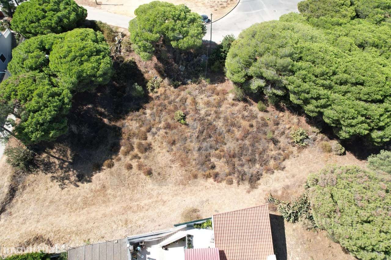 Terreno para construção de prédio em Quarteira - Grande imagem: 4/12