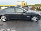 BMW Seria 7 740d - 12