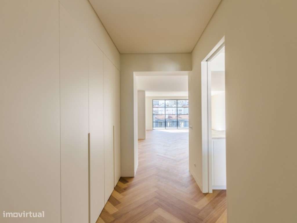 Penthouse única, com piscina, vista e garagem em pleno Príncipe Real - Grande imagem: 5/42