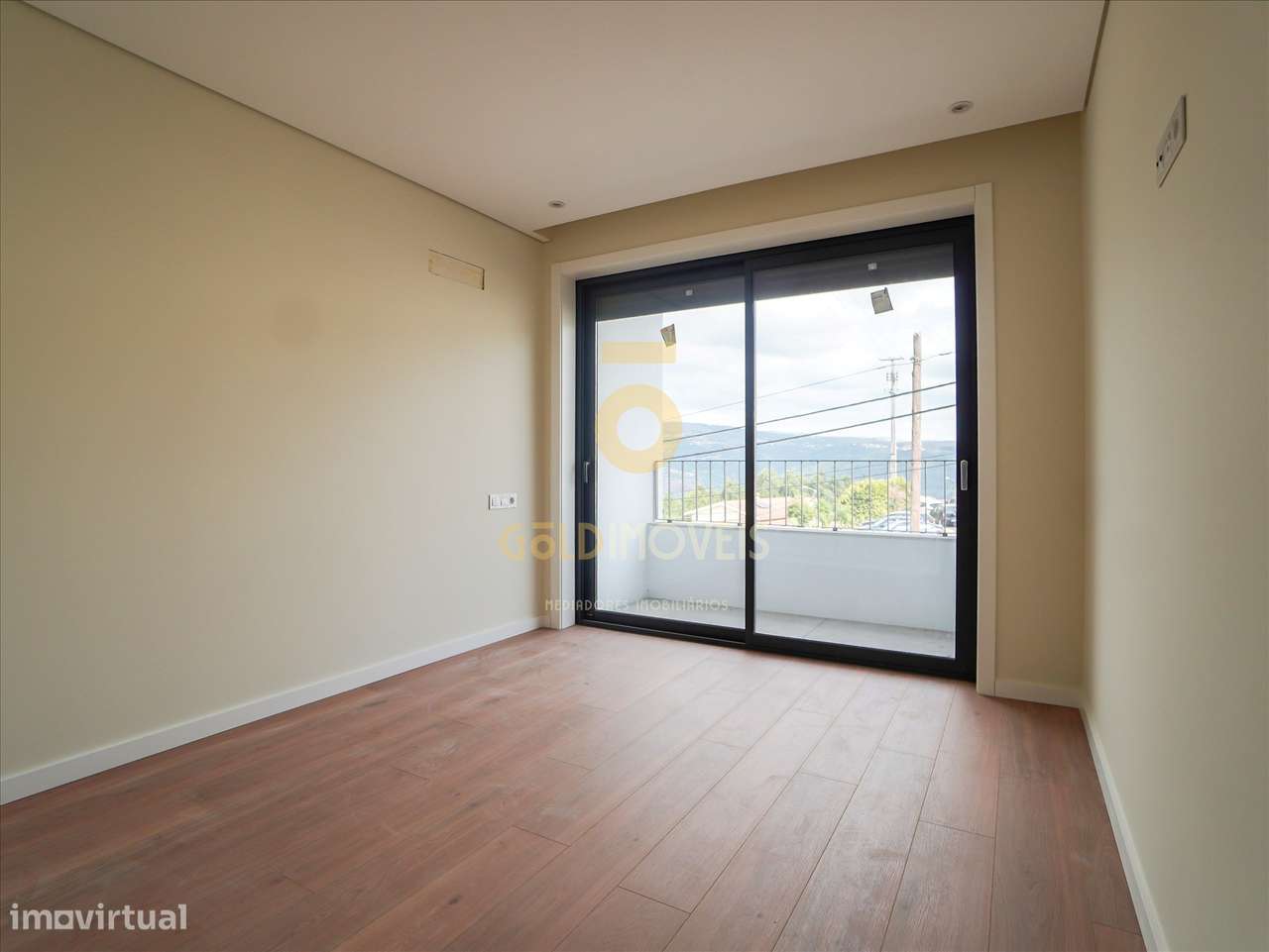 Apartamento T2 Venda em Sobrado e Bairros,Castelo de Paiva-11
