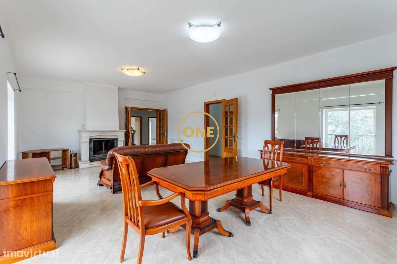 Propriedade Exclusiva em Sesimbra com 7.500m2 | Moradia de 529m2, Priv-12