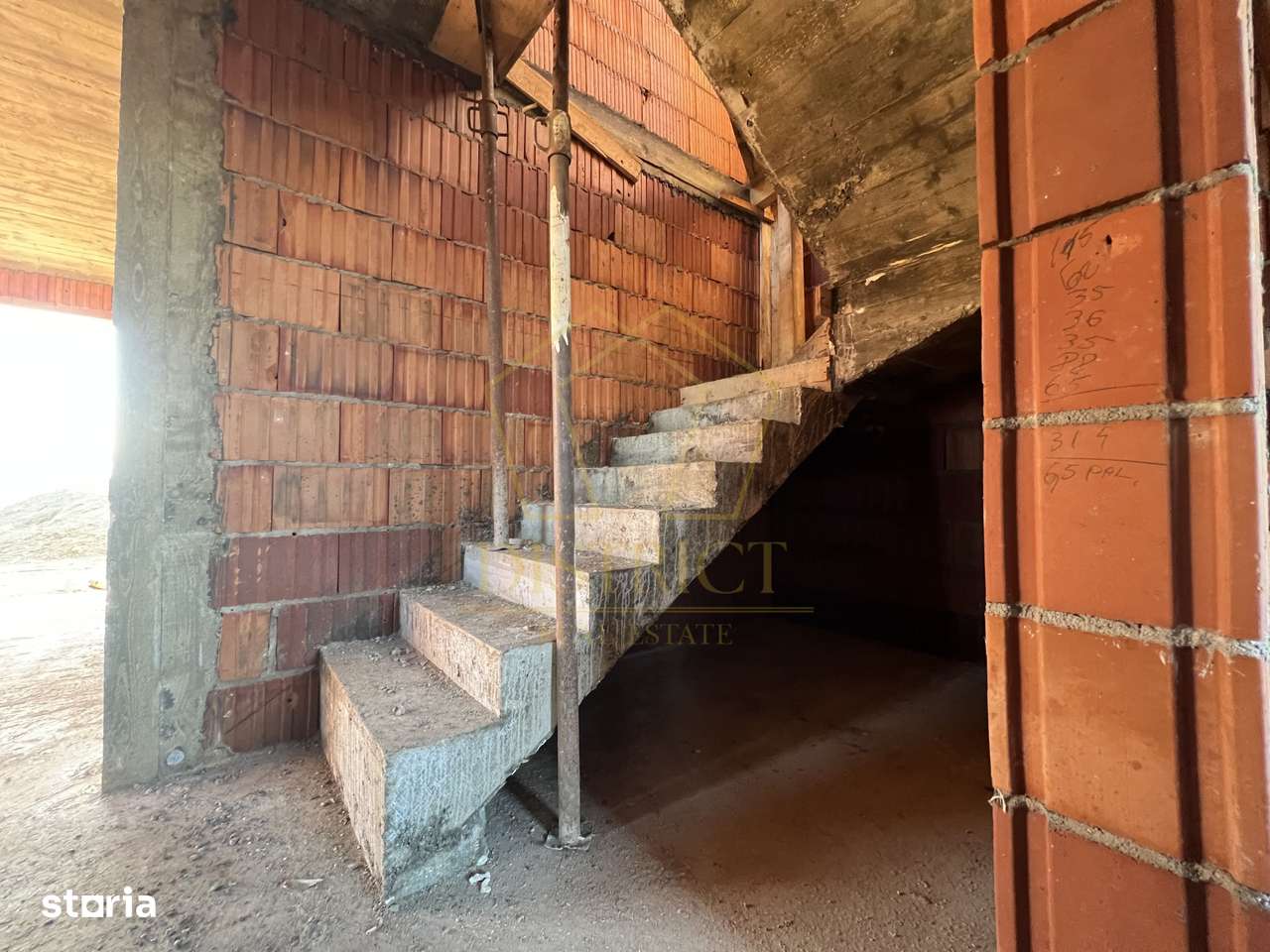 Duplex superb cu 4 camere despartit prin garaj | Chisoda | Pasha Garde - Imagine principală: 5/6