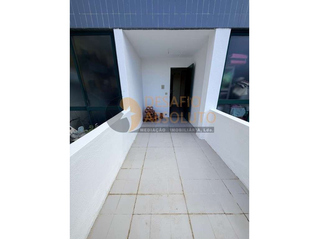 Apartamento T3 c/ Arrecadação. Feijó | Almada-22