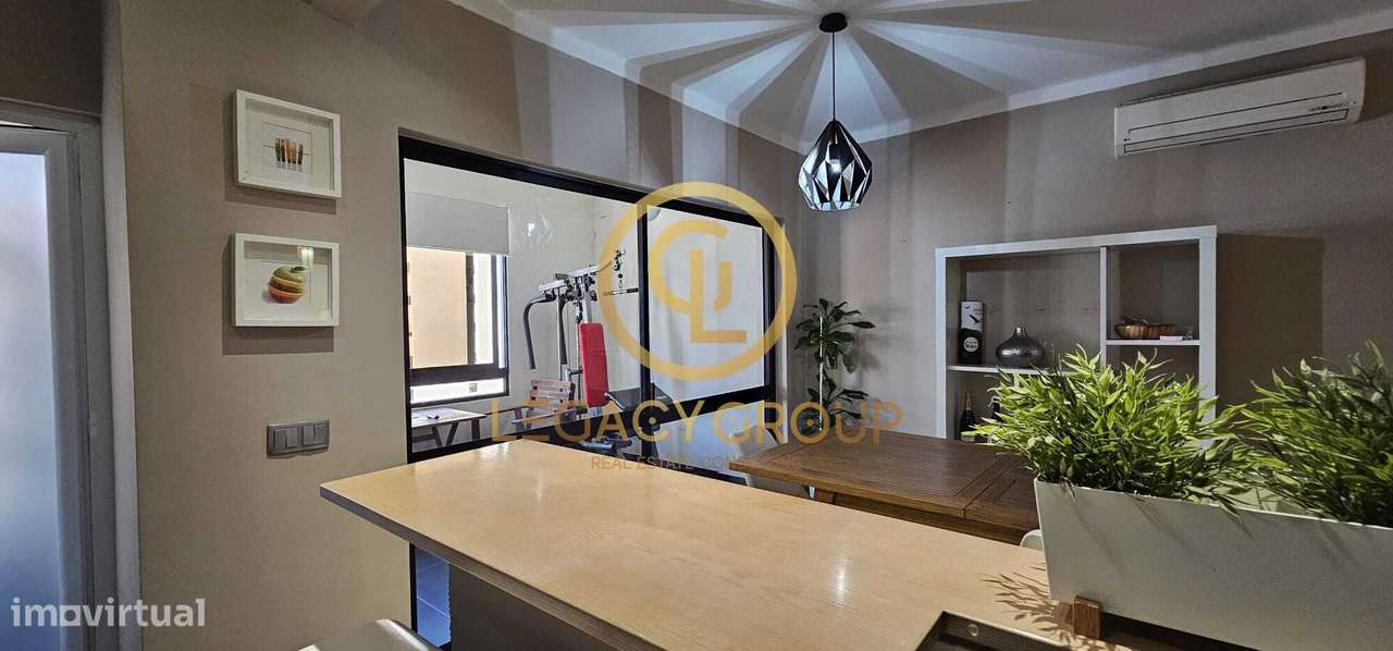 ?️ Apartamento T2 em Quarteira com Vista Mar e Garagem – A 200m da...-7