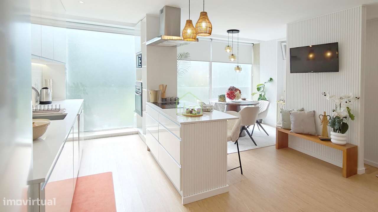 T1+1 Renovado no Centro da Póvoa de Varzim – Luxo, Conforto e Pronto a-19