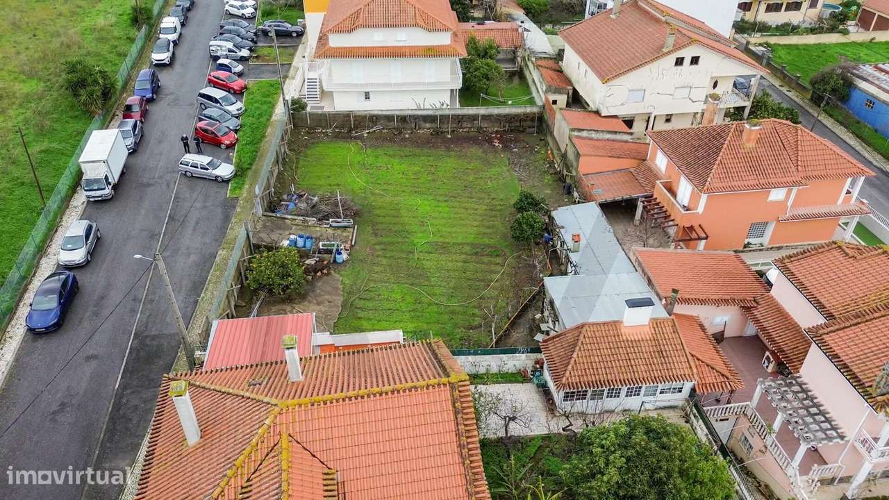 Invista em Espaço! Dois Terrenos Perfeitos para Moradia(s) - Grande imagem: 4/20