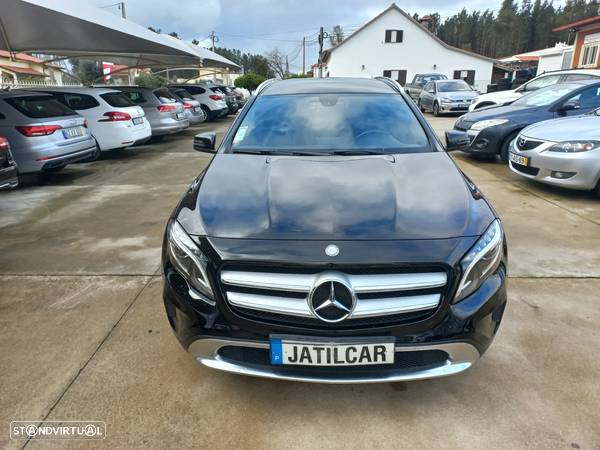 Mercedes-Benz GLA 220 CDI 4Matic 7G-DCT - 5